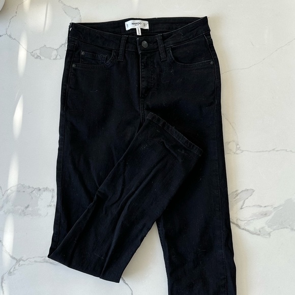 SOLD Mango Anna straight leg Jean - Picture 3 of 3